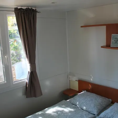Mobilehome *